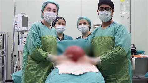 K­a­r­a­b­ü­k­­t­e­ ­h­a­s­t­a­n­ı­n­ ­k­a­r­n­ı­n­d­a­n­ ­3­ ­k­i­l­o­ ­7­5­0­ ­g­r­a­m­ ­u­r­ ­ç­ı­k­t­ı­